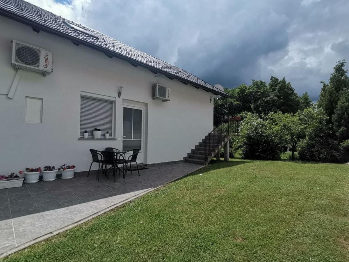 New apartment near Plitvice lakes Smoljanac Exterior foto