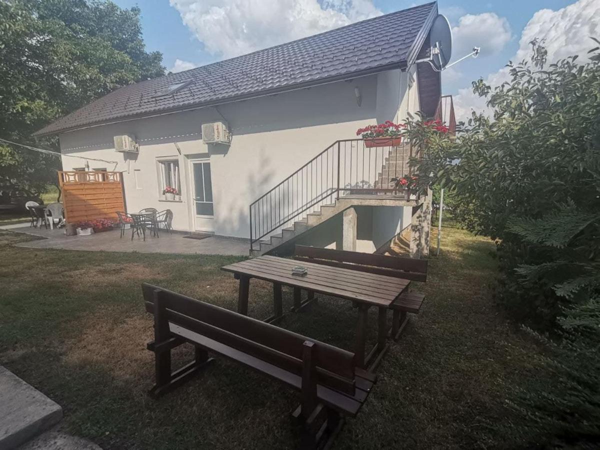 New apartment near Plitvice lakes Smoljanac Exterior foto
