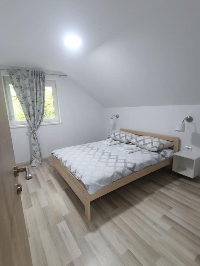 New apartment near Plitvice lakes Smoljanac Exterior foto