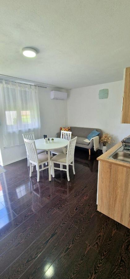 New apartment near Plitvice lakes Smoljanac Exterior foto
